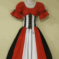 Womens Pirate Outfits: Ladies Arrr Adventurous Too!