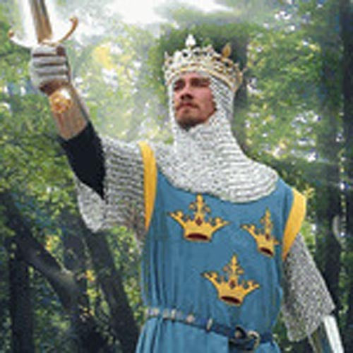 Medieval Tunic: The Foundation of your Medieval Outfit