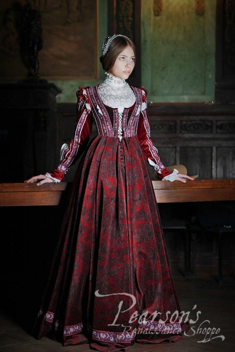 Beautiful Ginevra Renaissance Dress