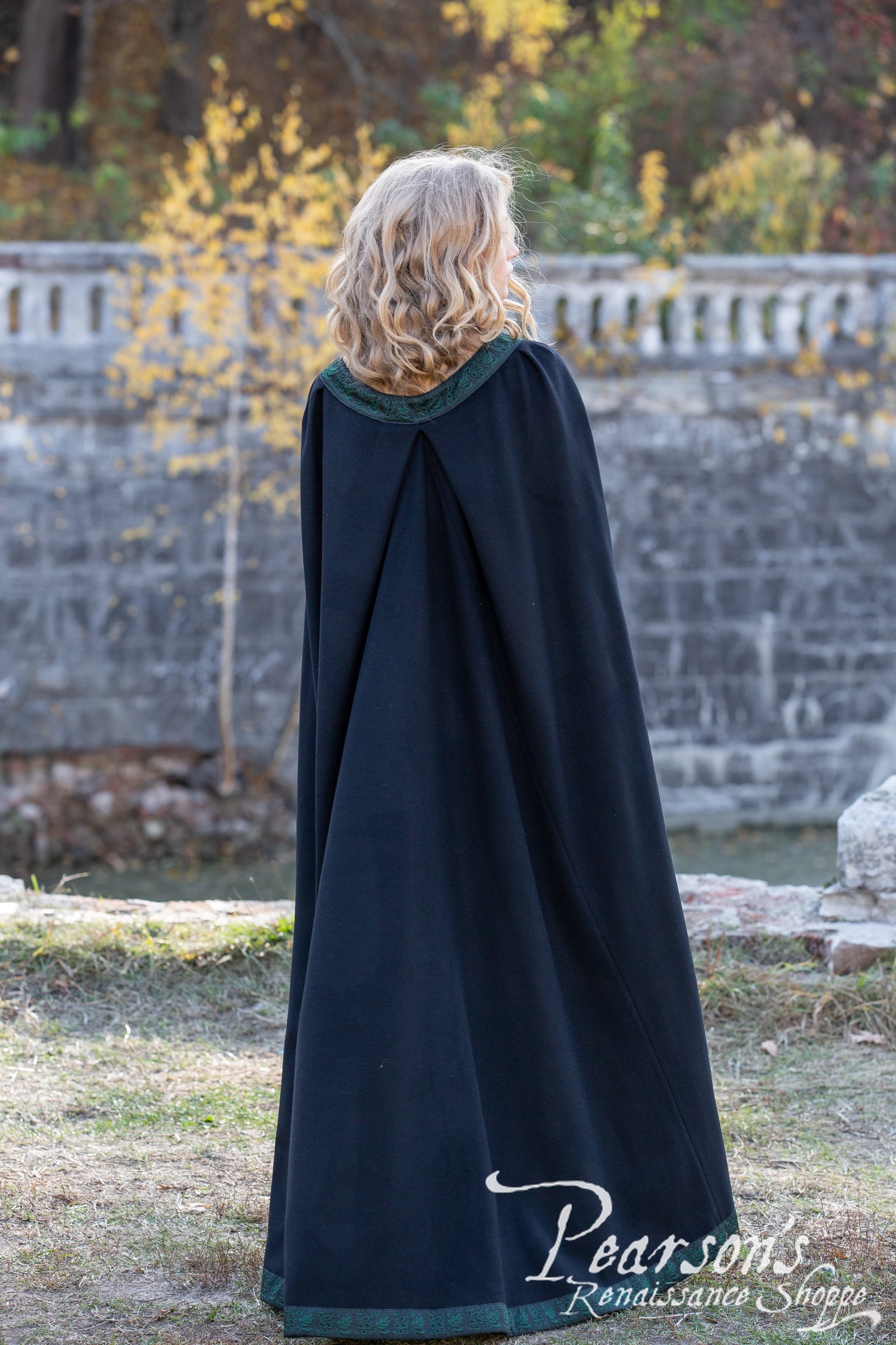 Autumn Princess Woolen Cape– Pearson's Medieval Shoppe