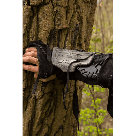 Dark Elf Leather Bracer - Vambraces - Gauntlets - Gloves - Bracers-Medieval Shoppe